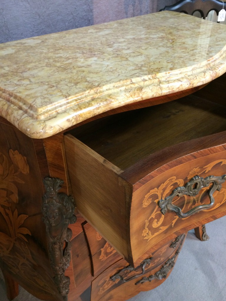 Brocante De La Ferme