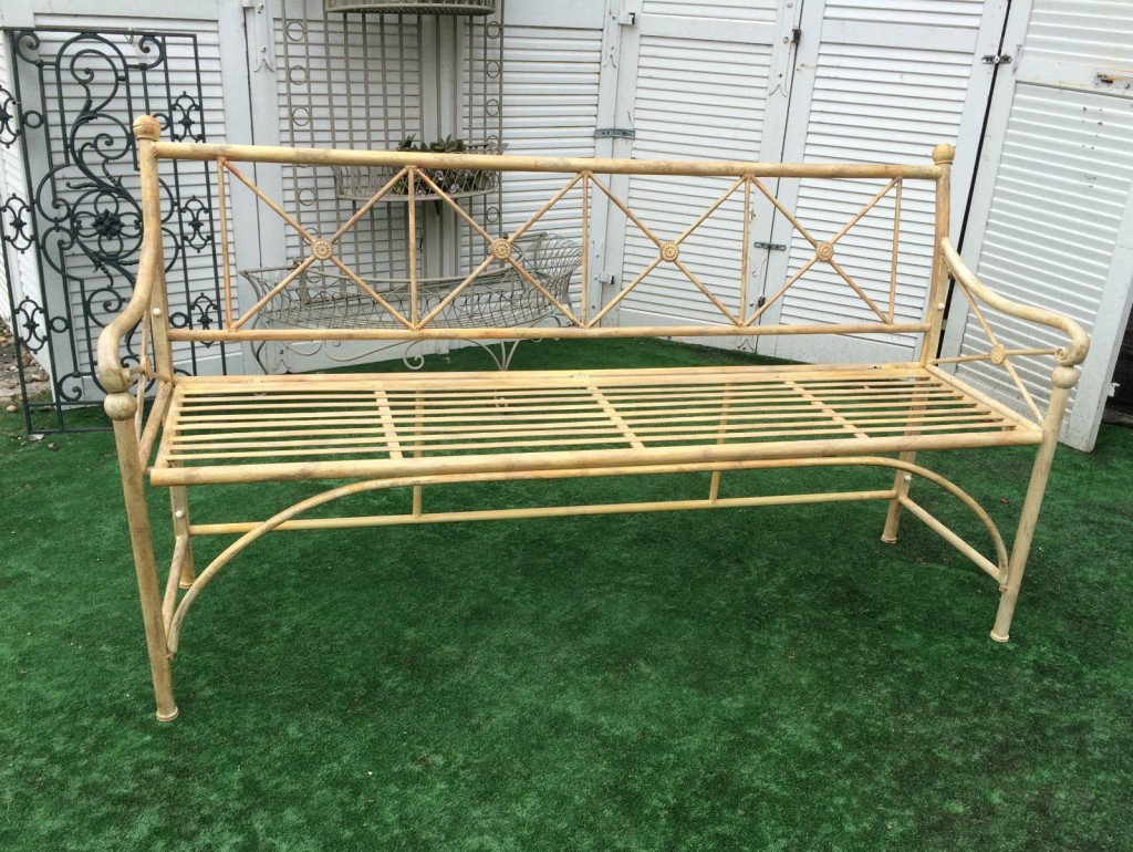Brocante De La Ferme