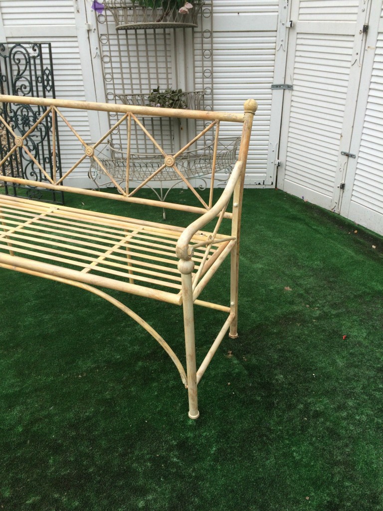 Brocante De La Ferme