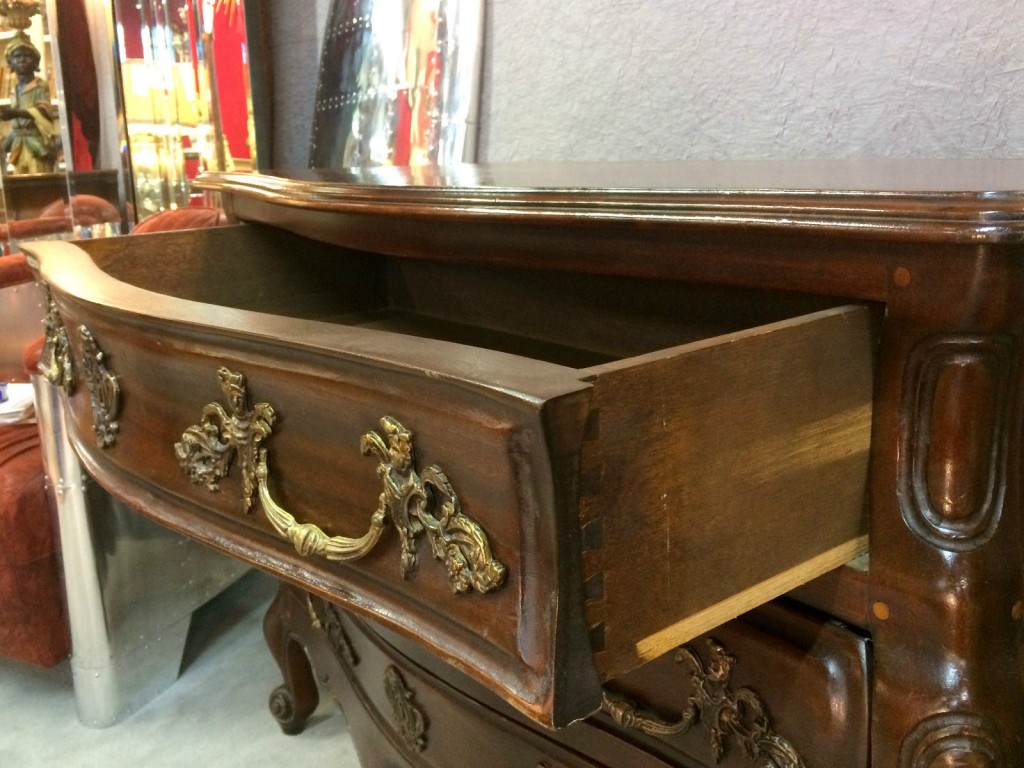 Brocante De La Ferme