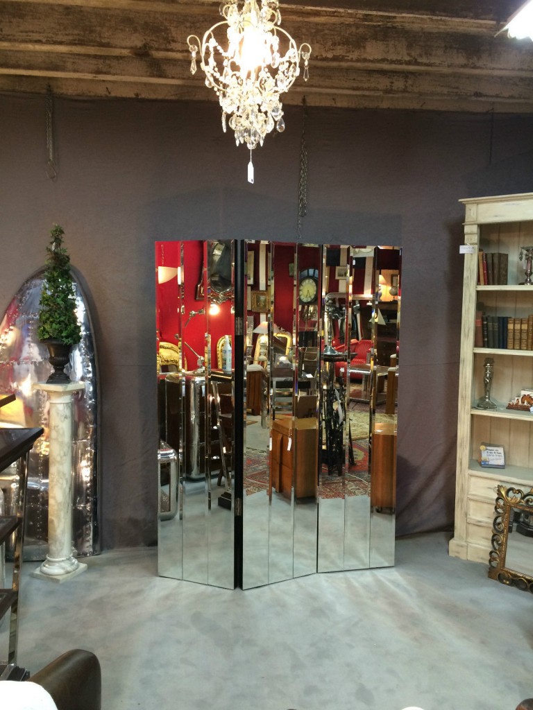 Brocante De La Ferme