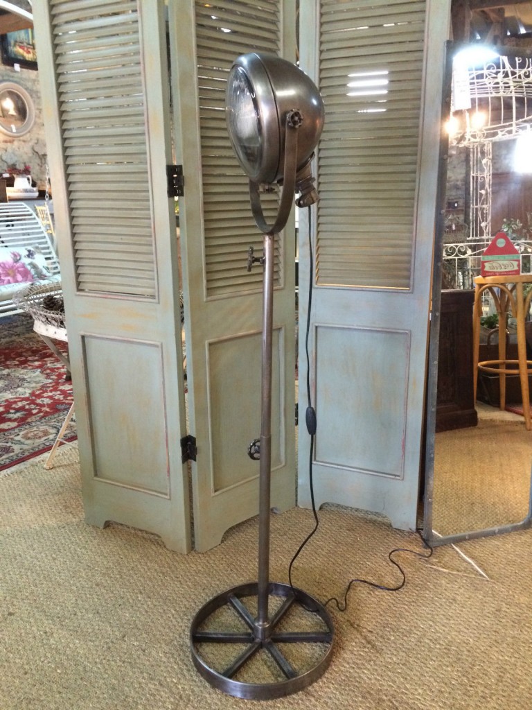 Brocante De La Ferme