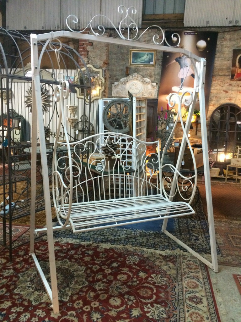 Brocante De La Ferme