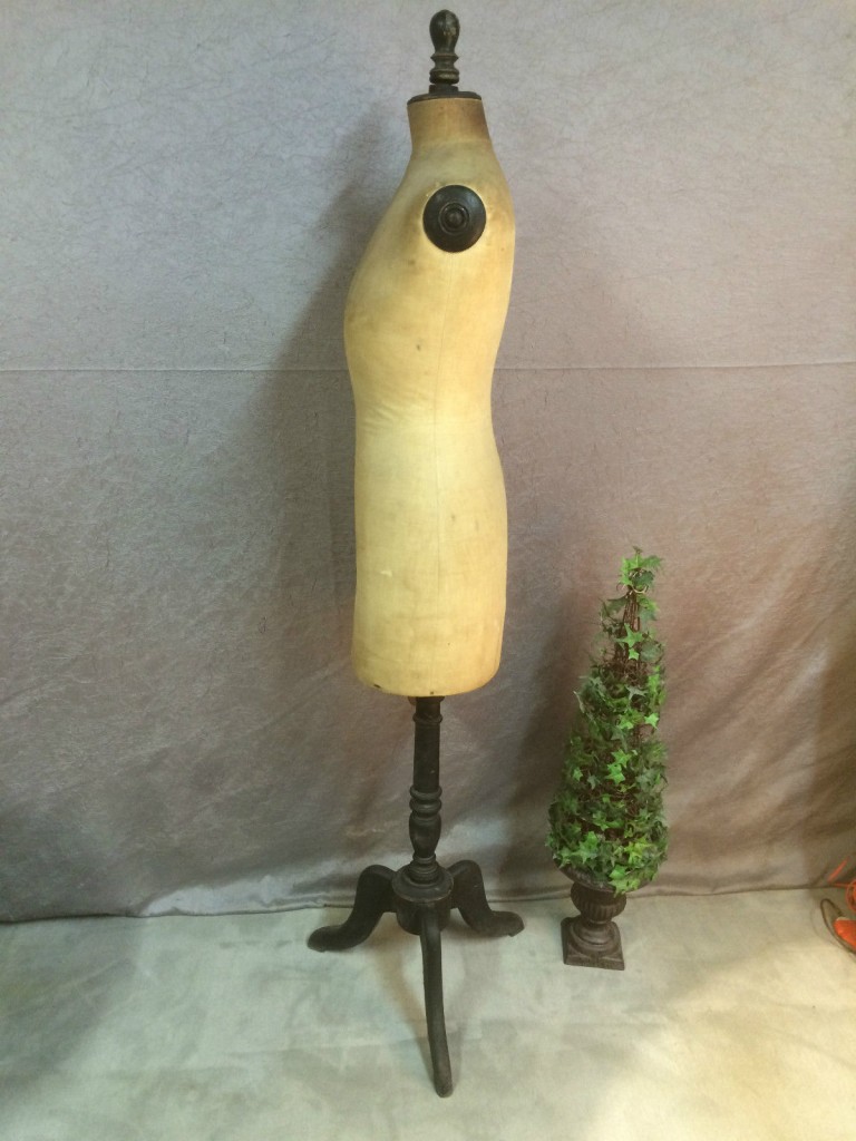 Brocante De La Ferme