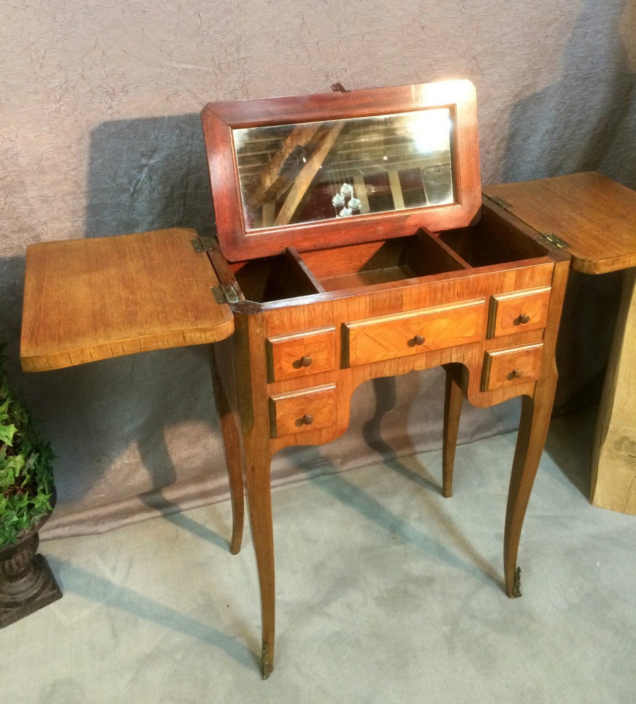Brocante De La Ferme