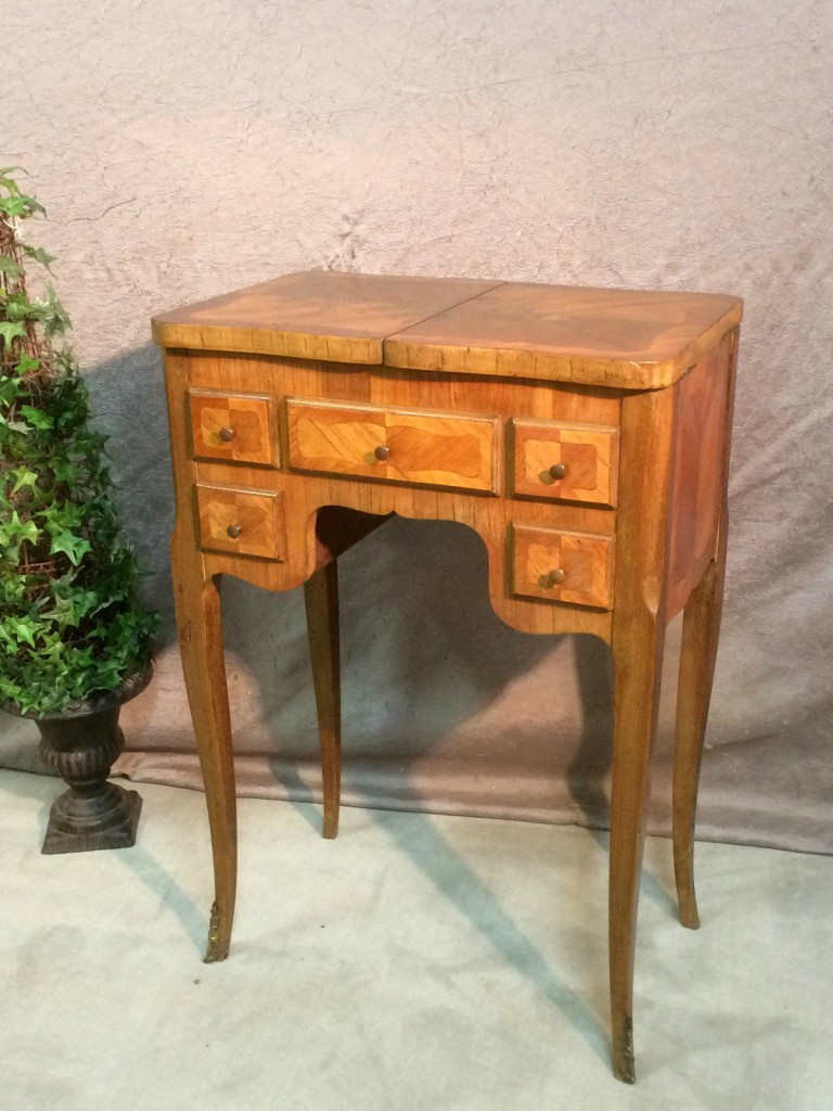 Brocante De La Ferme
