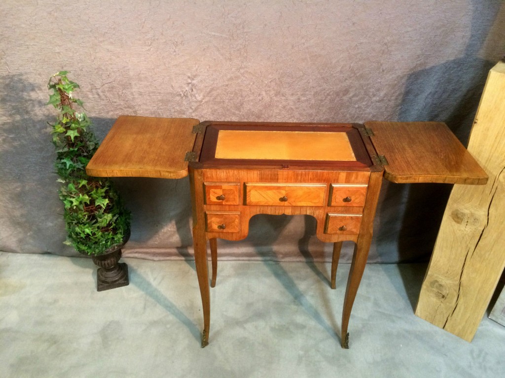 Brocante De La Ferme