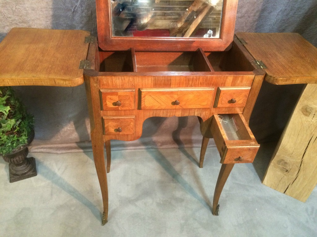 Brocante De La Ferme