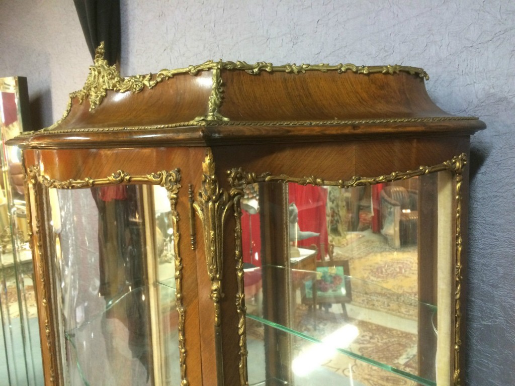 Brocante De La Ferme