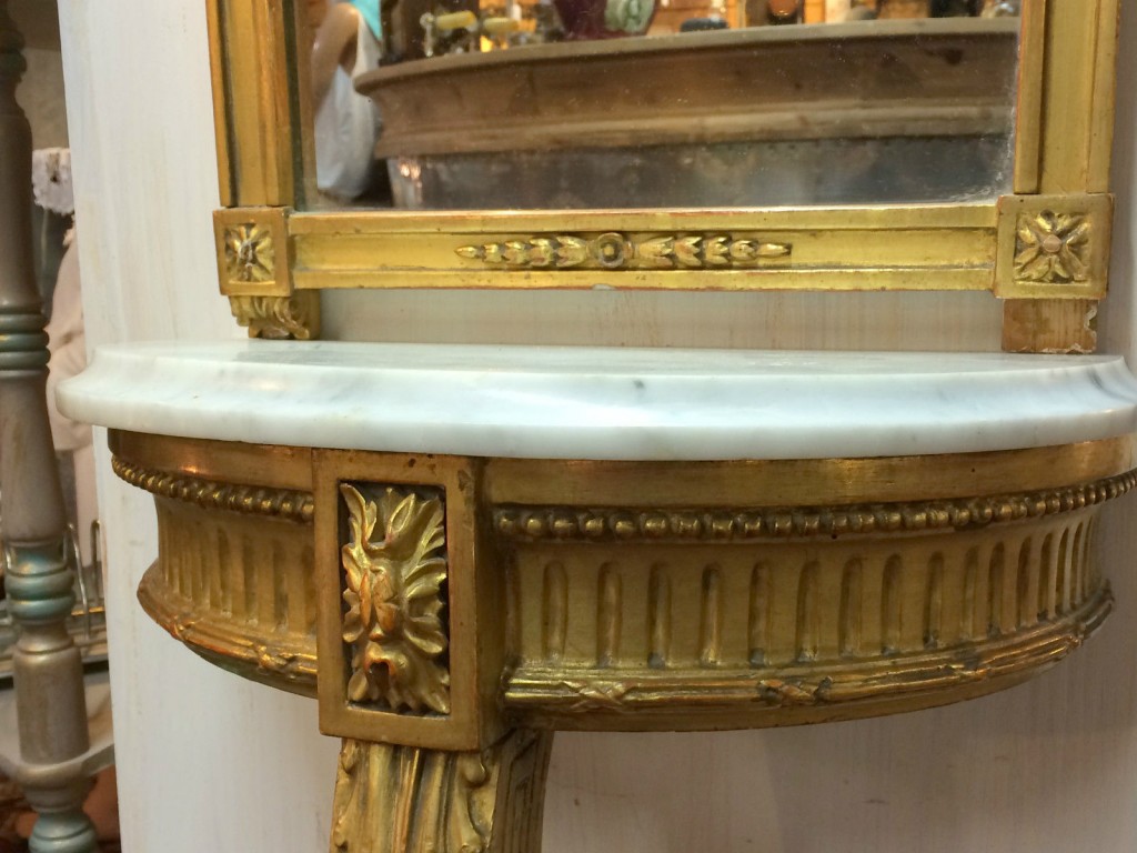 Brocante De La Ferme