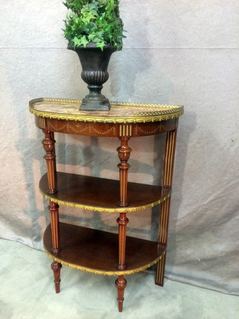Brocante De La Ferme