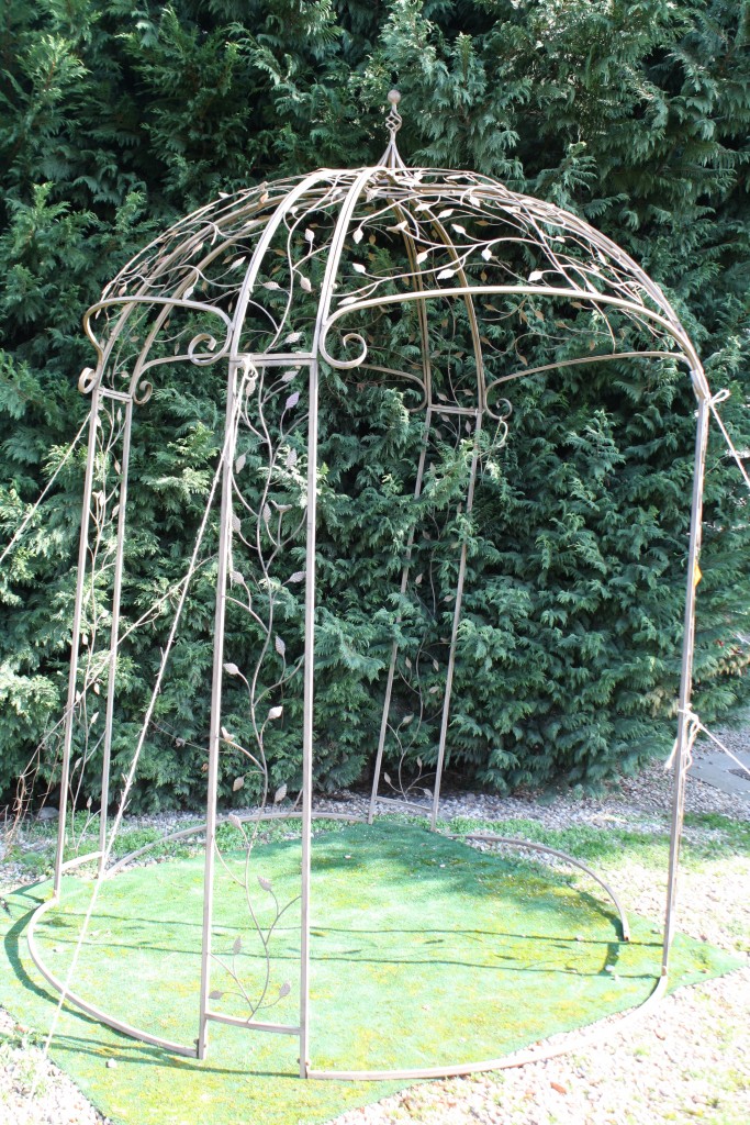 Brocante De La Ferme