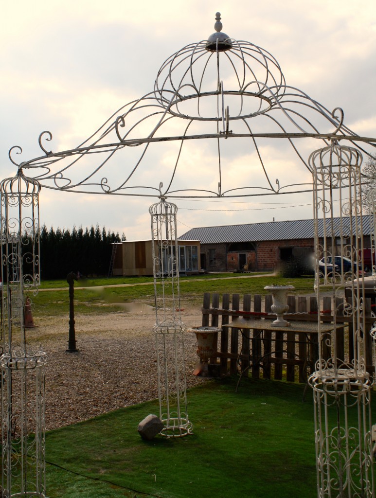 Brocante De La Ferme