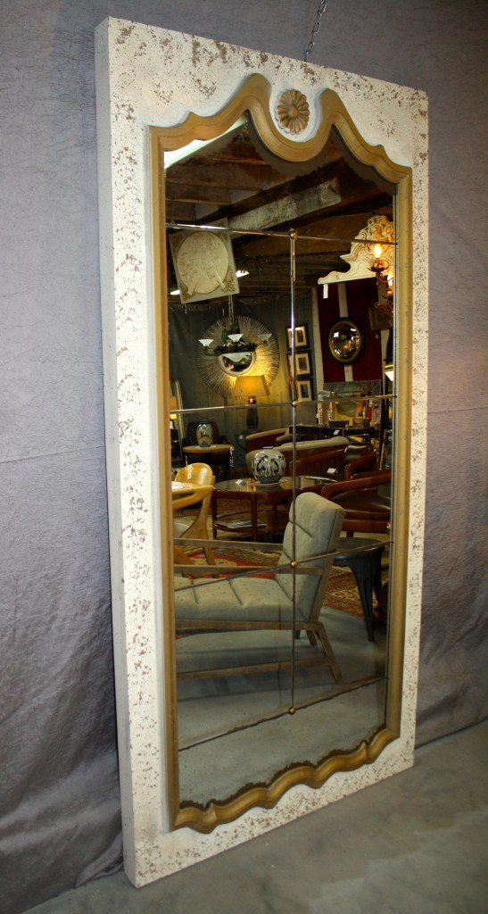 Brocante De La Ferme