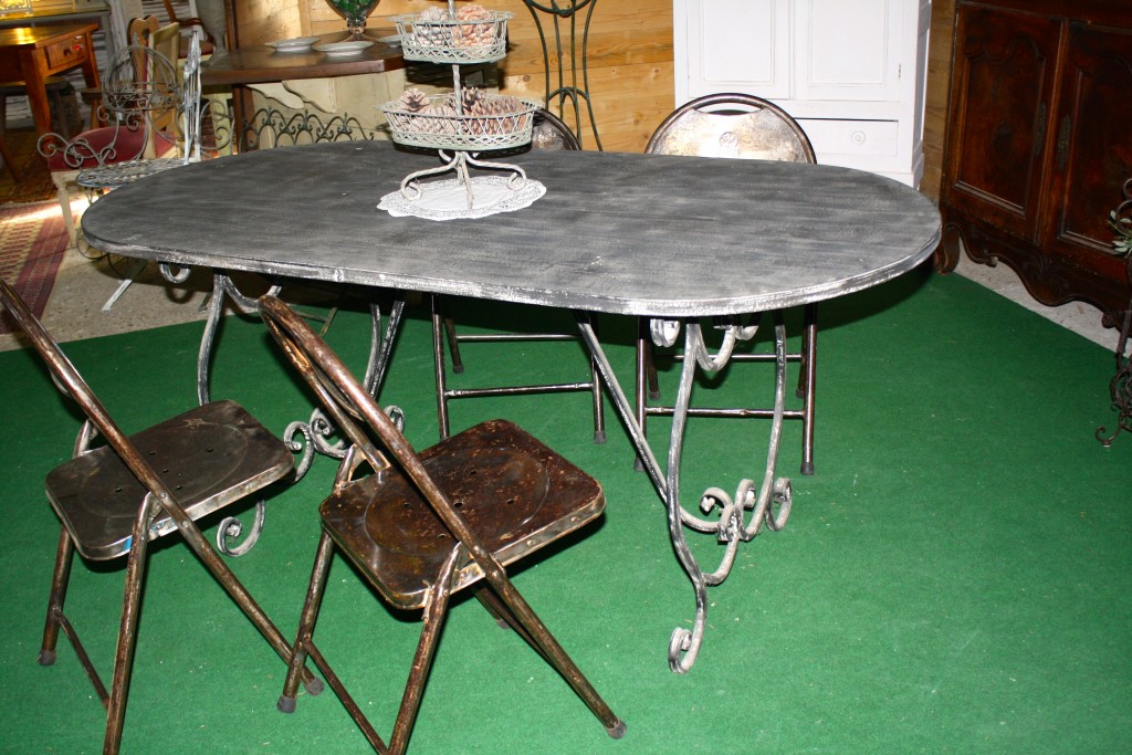 Brocante De La Ferme