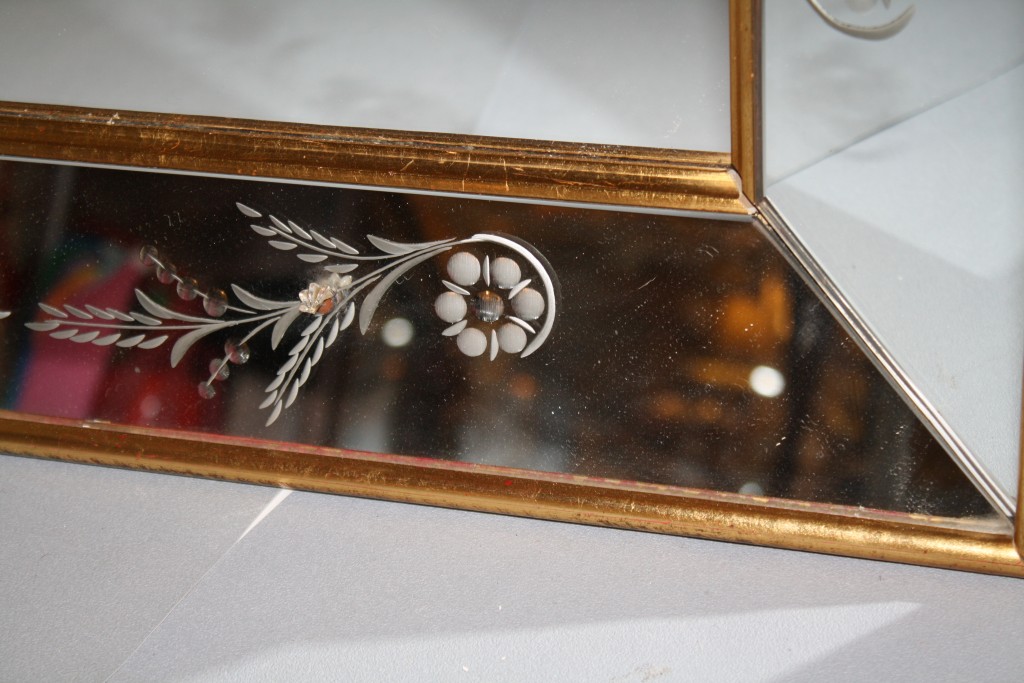 Brocante De La Ferme