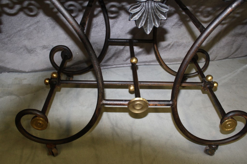 Brocante De La Ferme