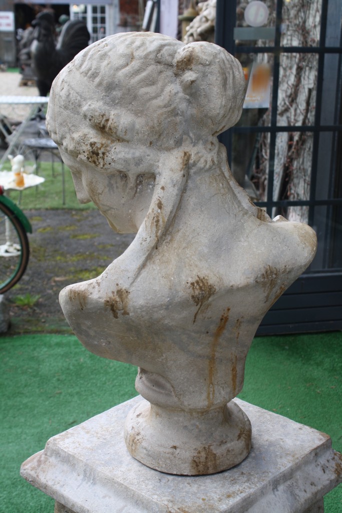 Brocante De La Ferme