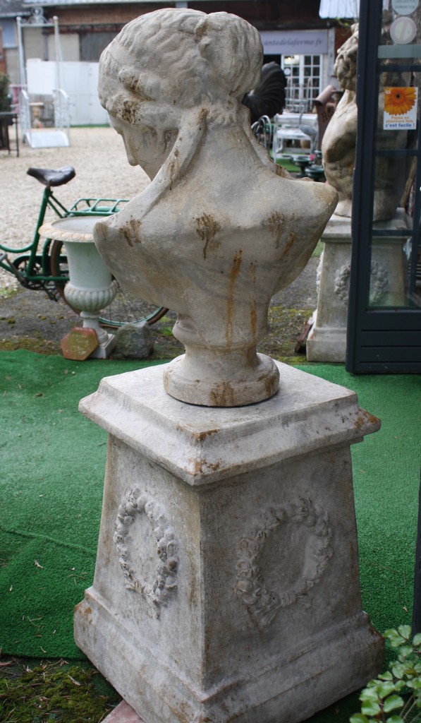 Brocante De La Ferme