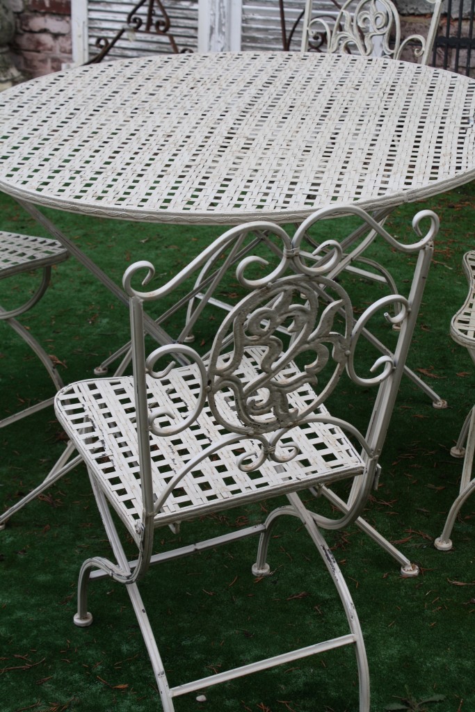 Brocante De La Ferme