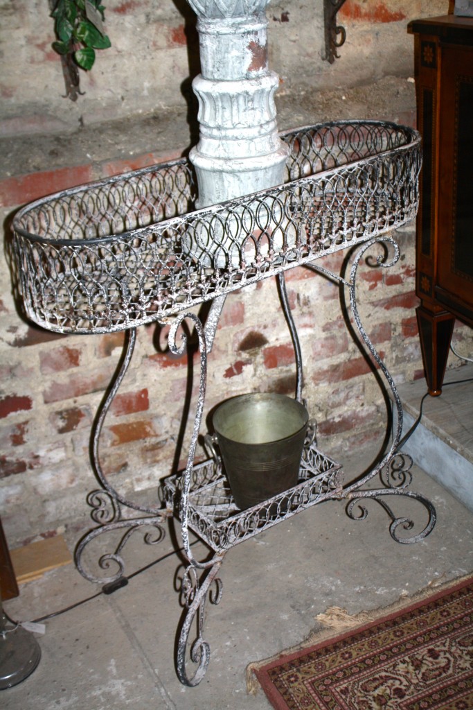 Brocante De La Ferme