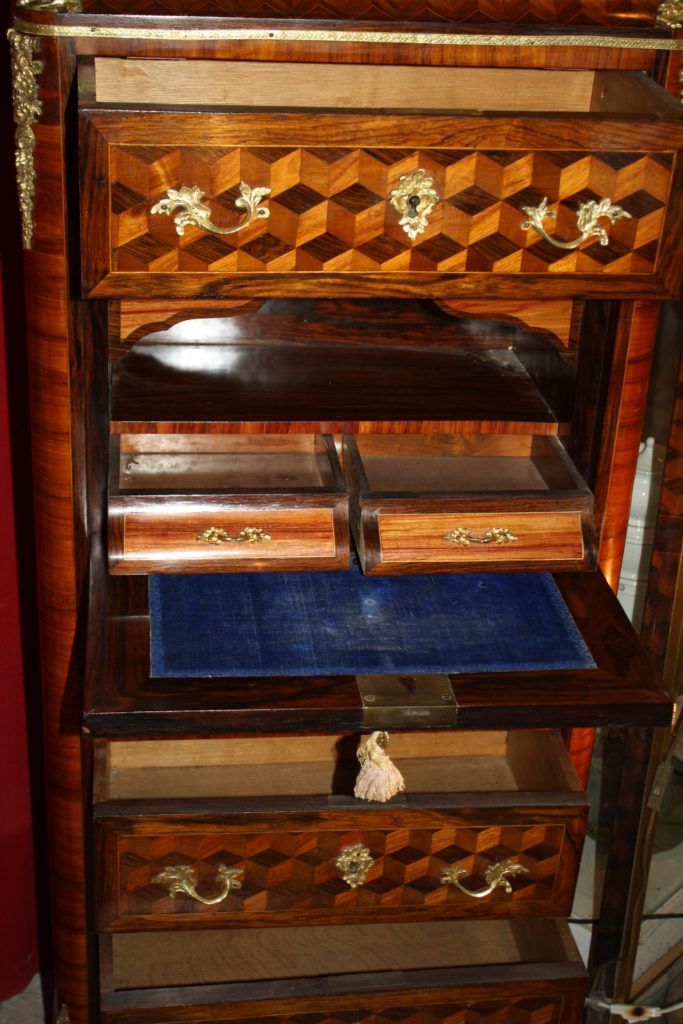 Brocante De La Ferme