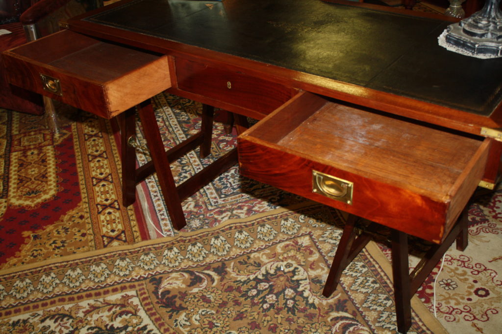 Brocante De La Ferme