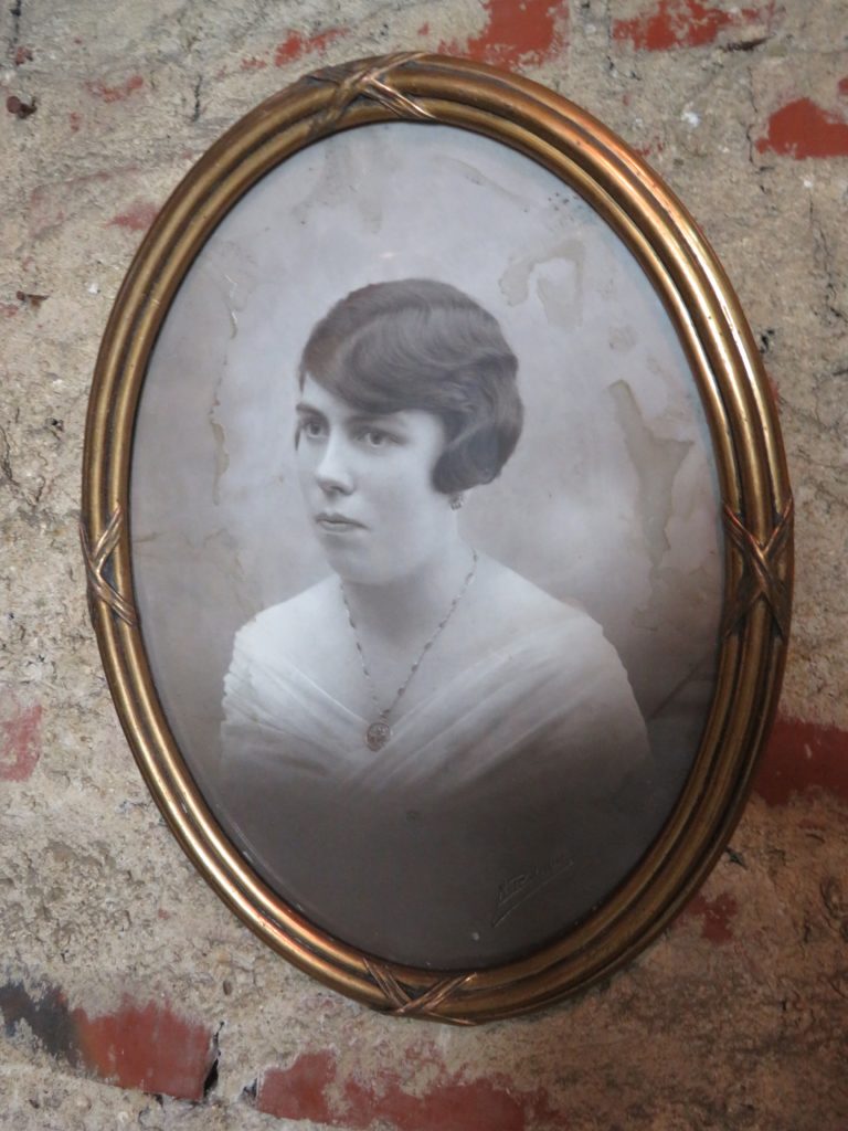 Brocante De La Ferme