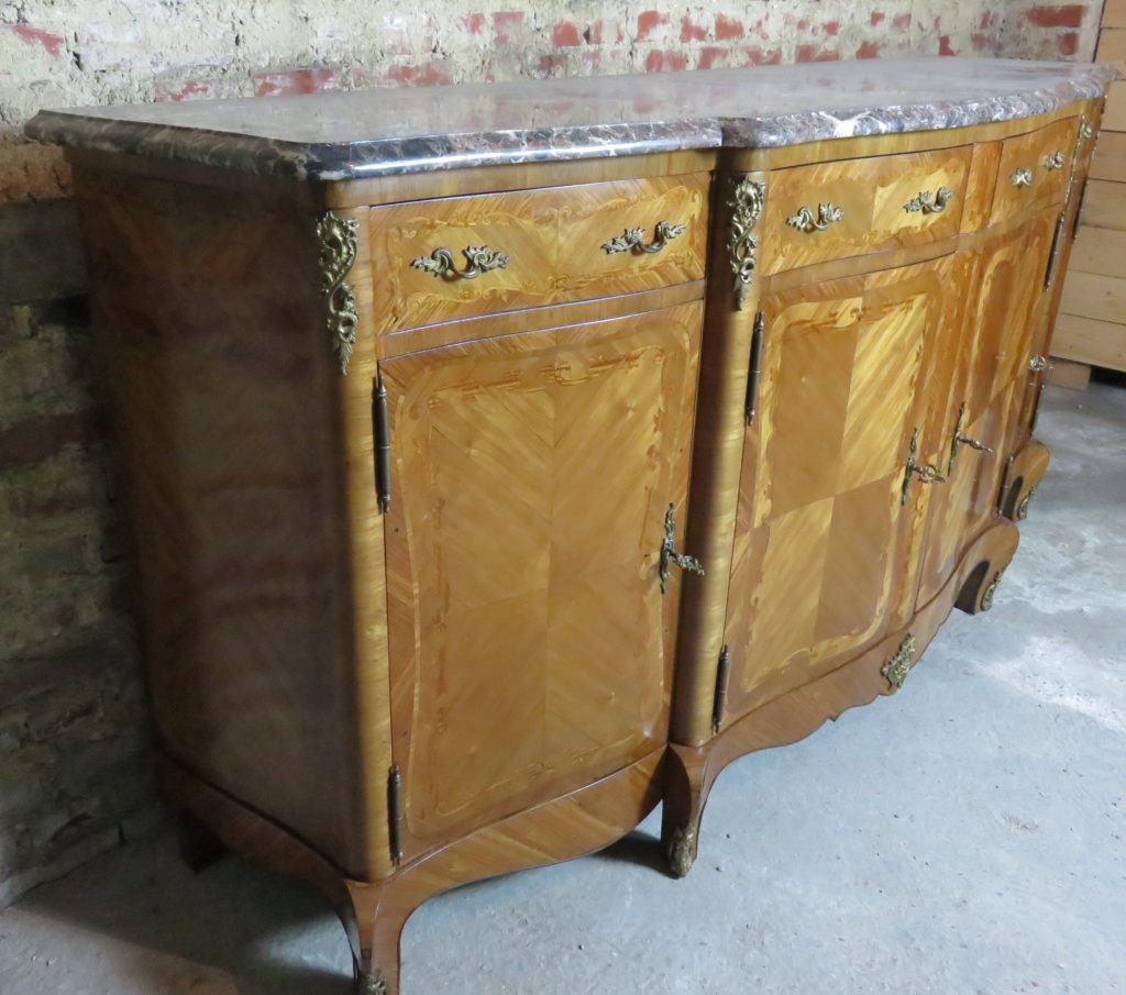 Brocante De La Ferme