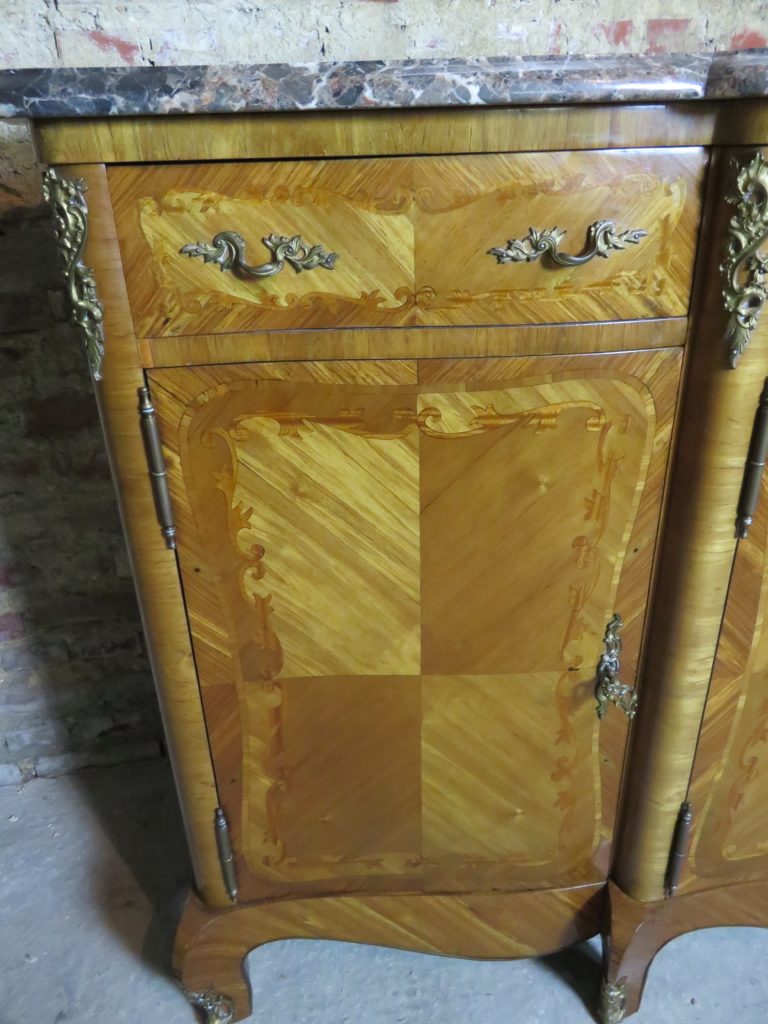 Brocante De La Ferme