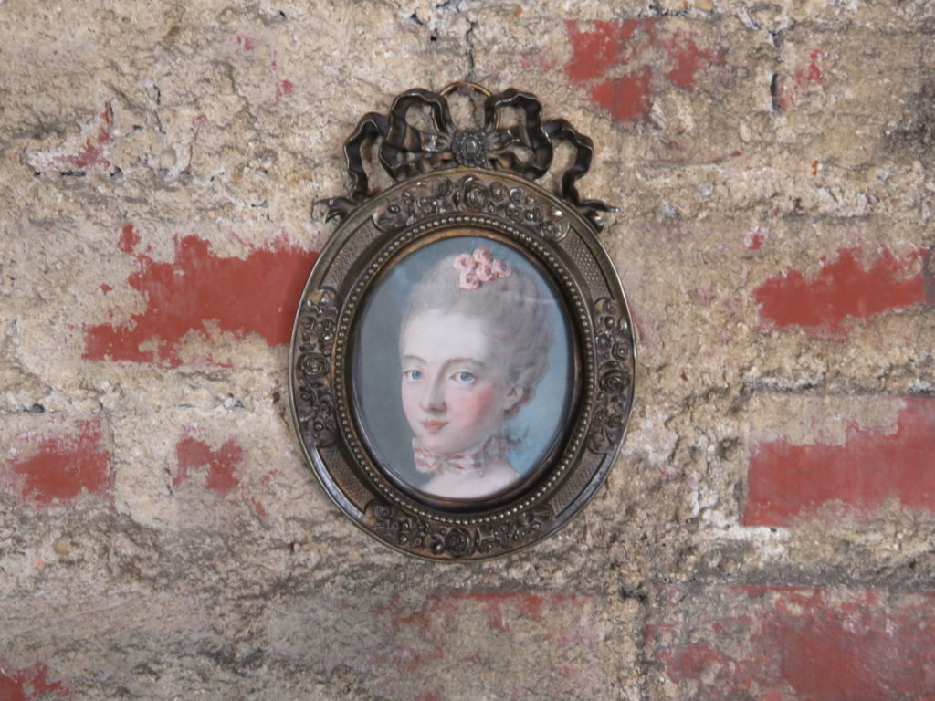 Brocante De La Ferme