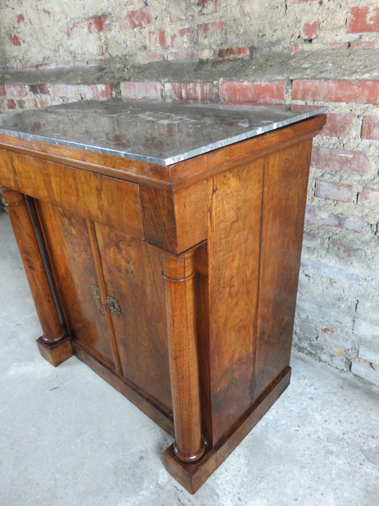 Brocante De La Ferme