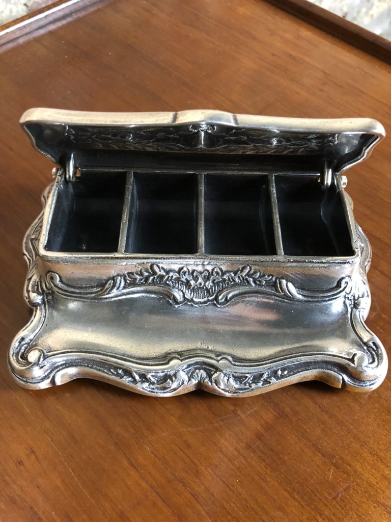 Brocante De La Ferme