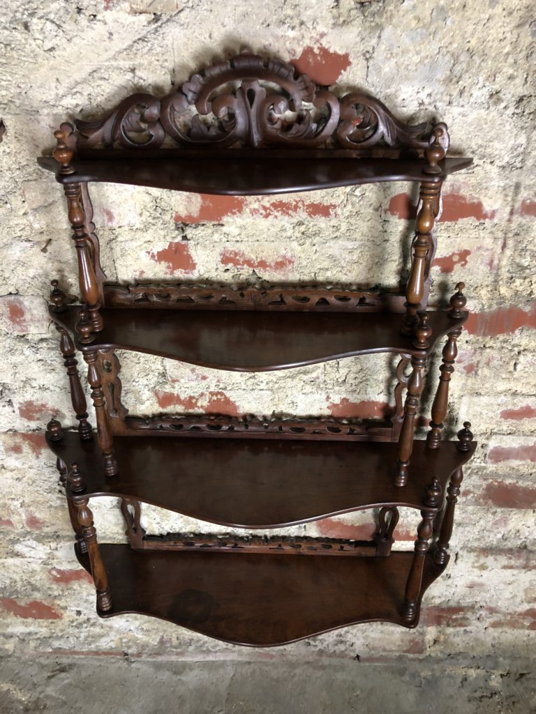 Brocante De La Ferme