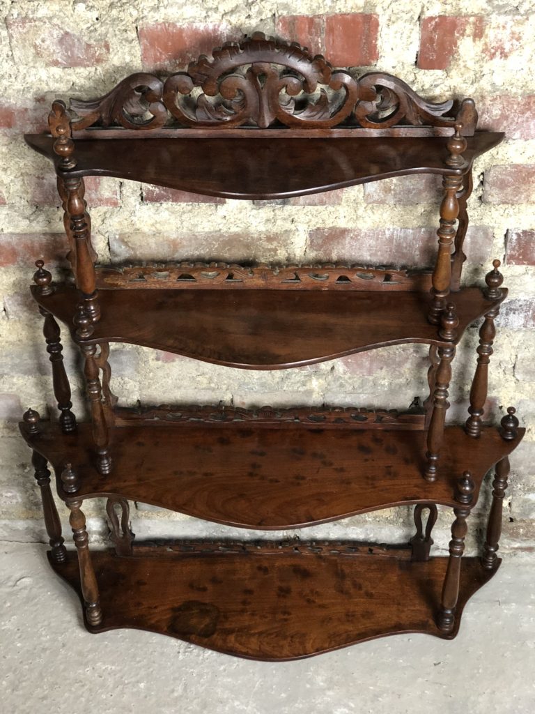 Brocante De La Ferme