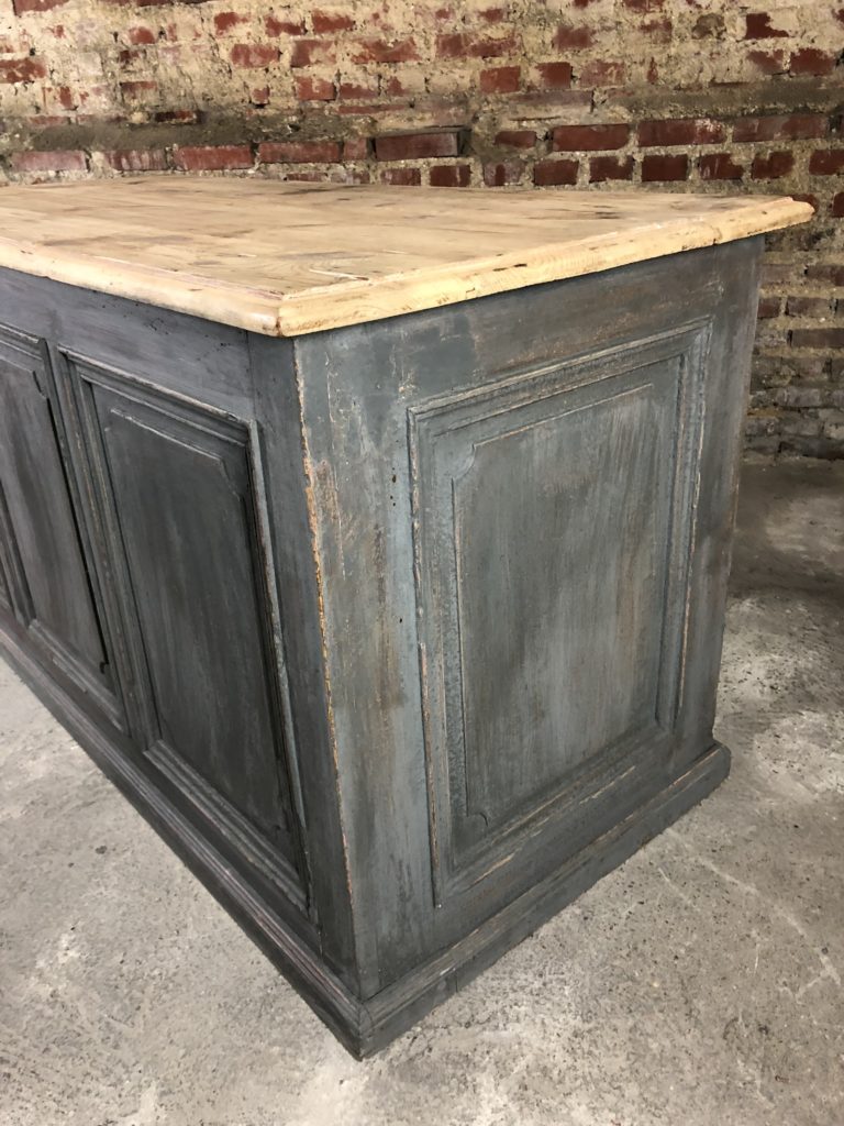 Brocante De La Ferme