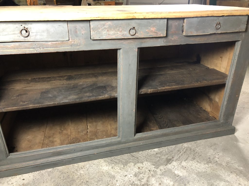 Brocante De La Ferme