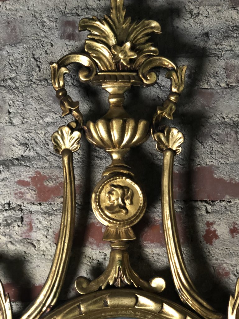 Brocante De La Ferme