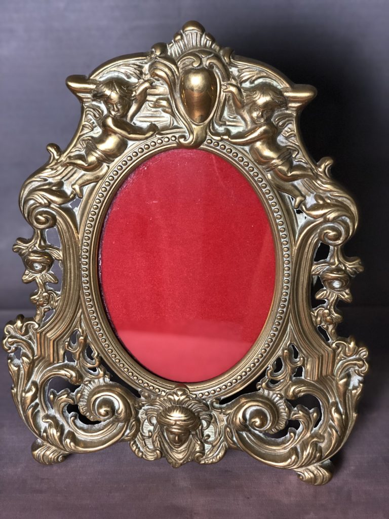 Brocante De La Ferme