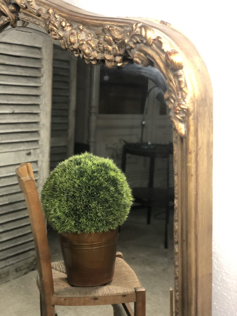 Brocante De La Ferme