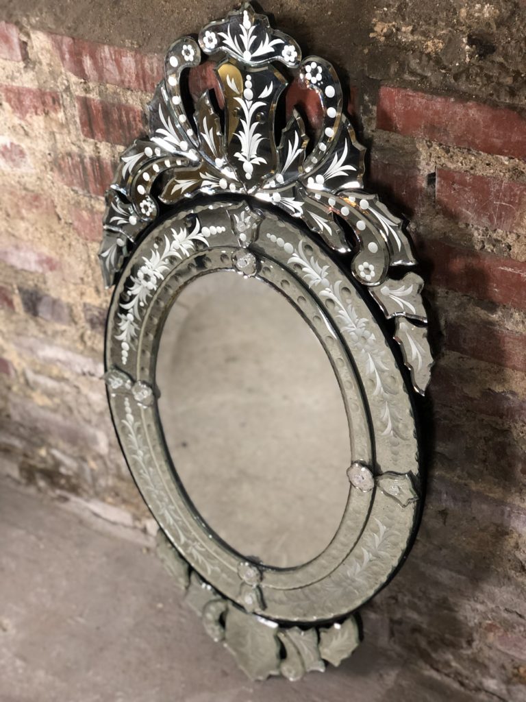 Brocante De La Ferme