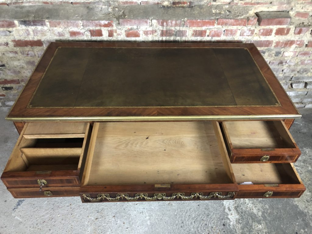 Brocante De La Ferme