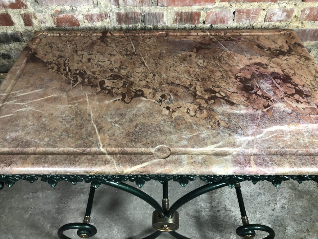 Brocante De La Ferme