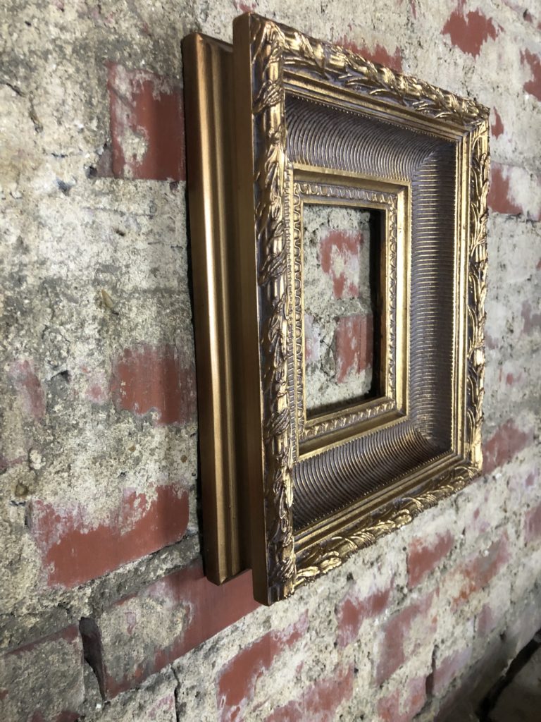 Brocante De La Ferme