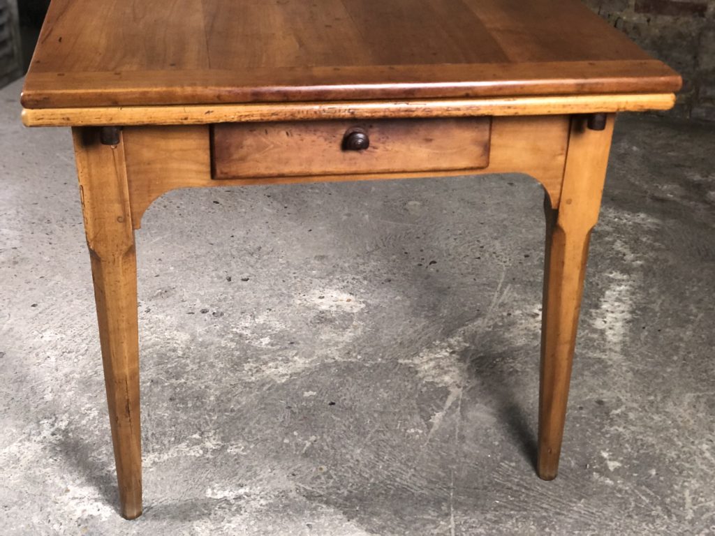 Brocante De La Ferme