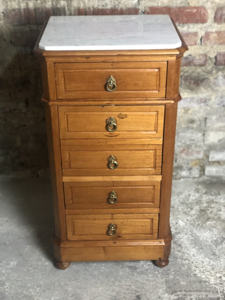 Brocante De La Ferme