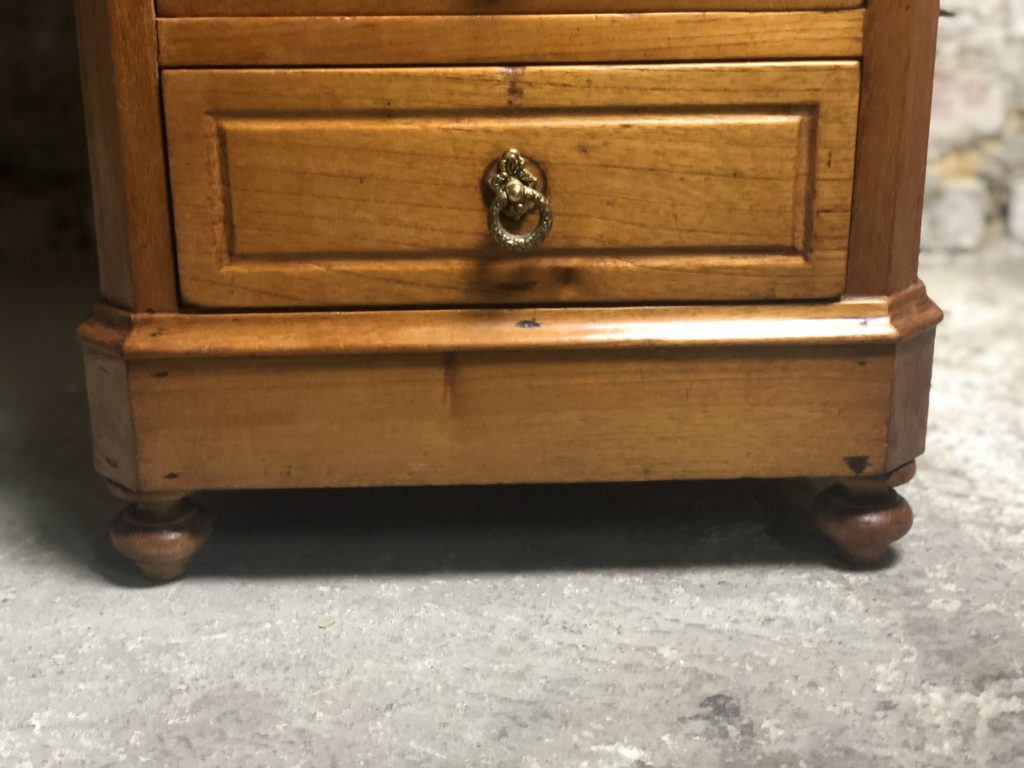 Brocante De La Ferme
