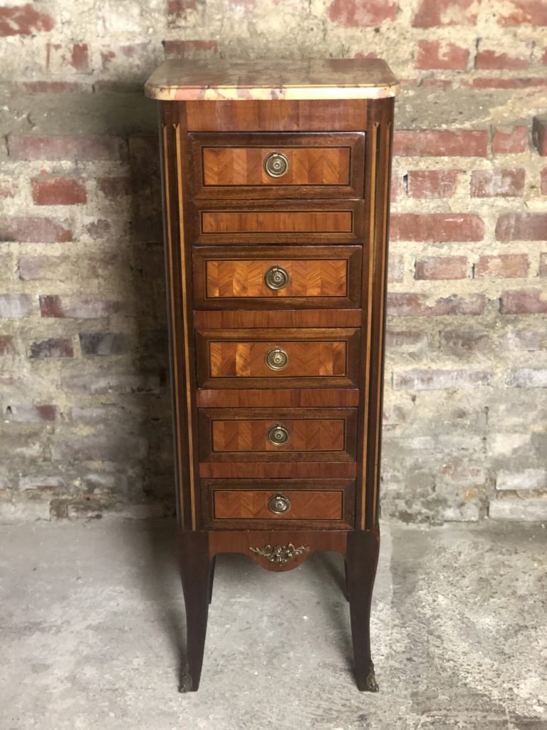 Brocante De La Ferme