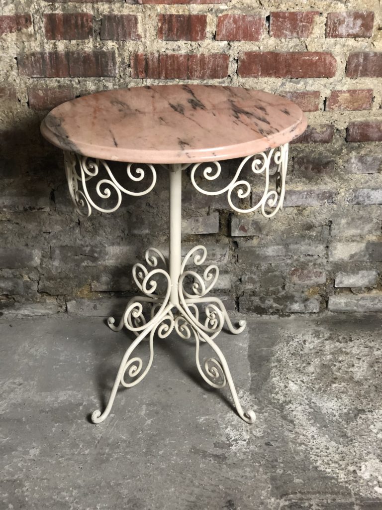 Brocante De La Ferme