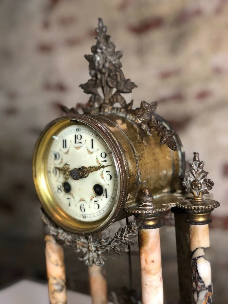 Brocante De La Ferme